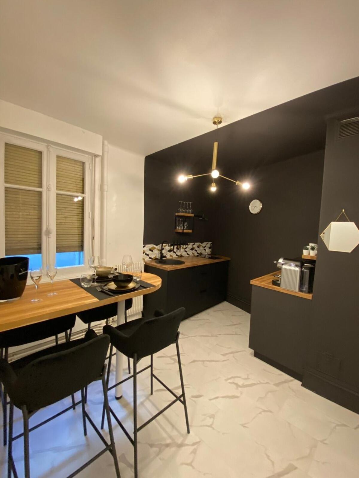 Ferienwohnung By Le Parvis Reims Exterior foto
