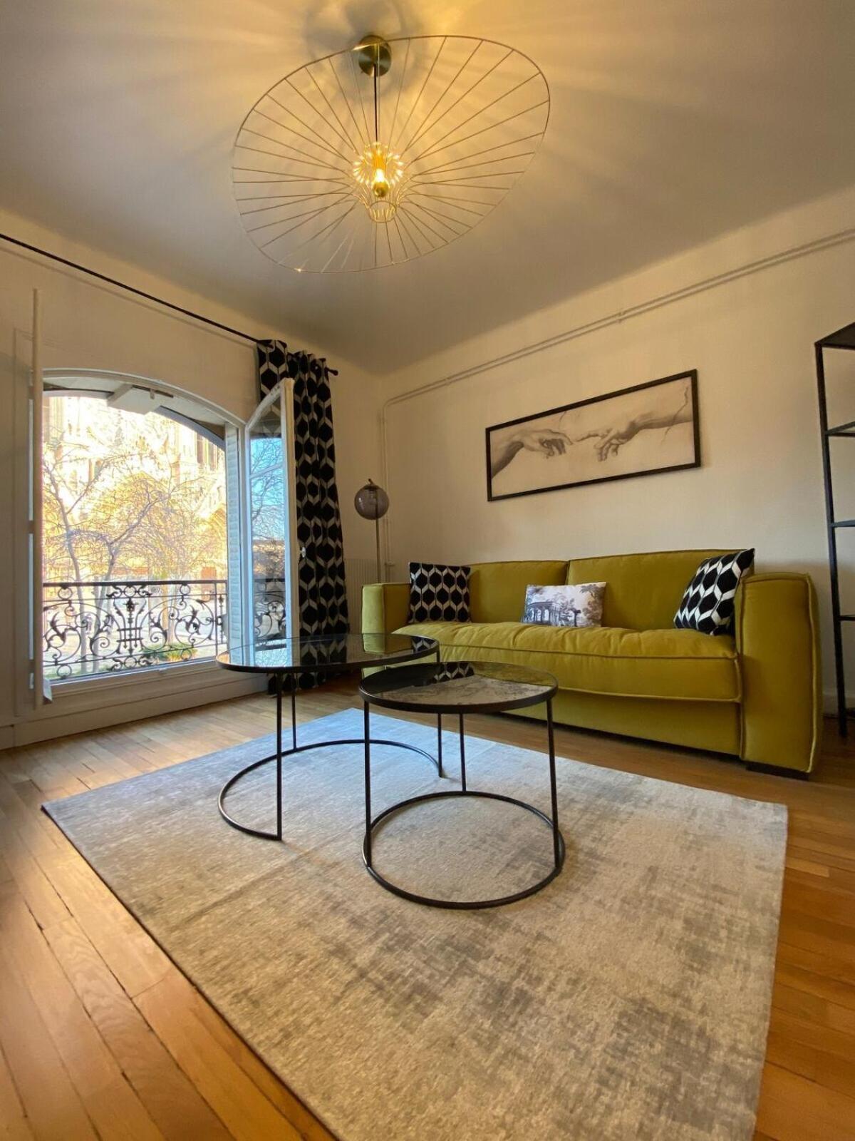 Ferienwohnung By Le Parvis Reims Exterior foto
